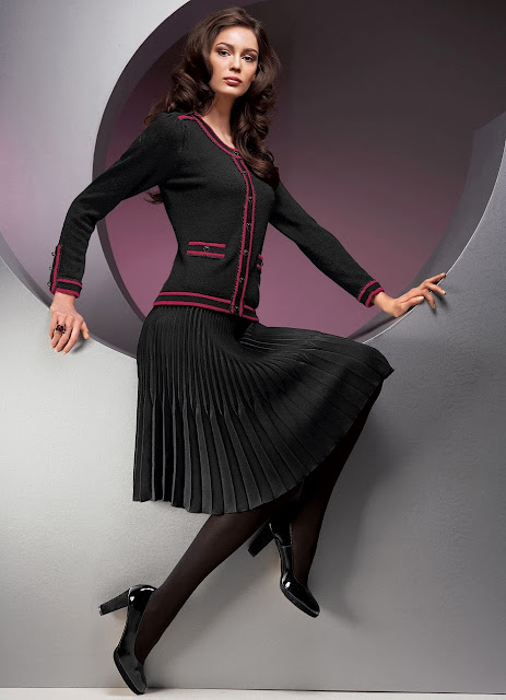 Need long Pleated skirt pantyhose very